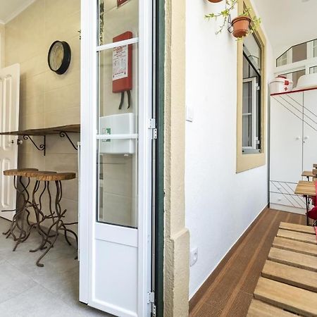 Rustic M2 R1 - Amazing Double Room With Shared Bathroom Lisboa Екстериор снимка
