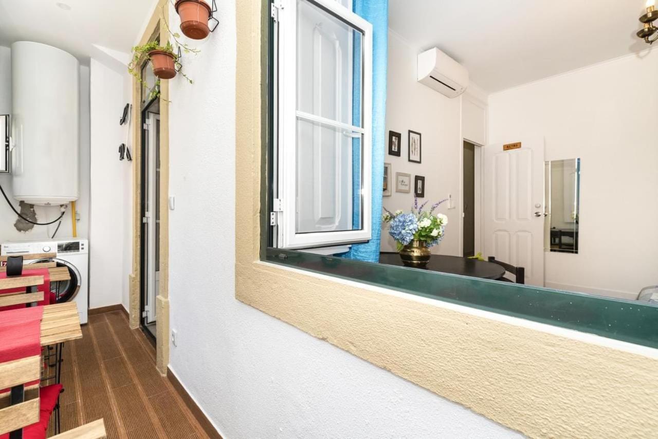 Rustic M2 R1 - Amazing Double Room With Shared Bathroom Lisboa Екстериор снимка