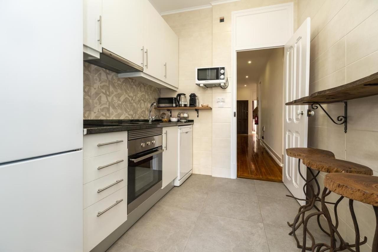 Rustic M2 R1 - Amazing Double Room With Shared Bathroom Lisboa Екстериор снимка